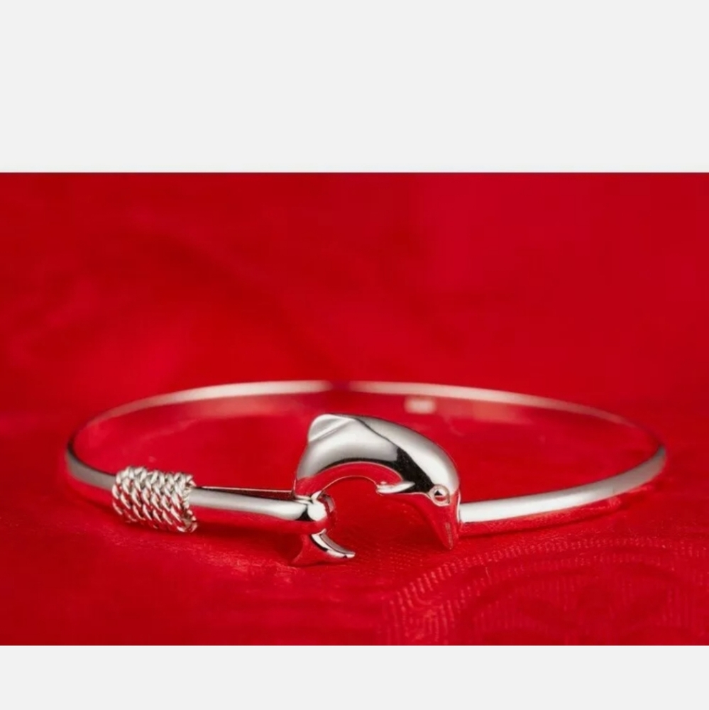New Dolphin  bracelet